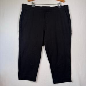 Studio by TORRID Pull On Relaxed Taper Pant Black Office Casual Basic size 3S